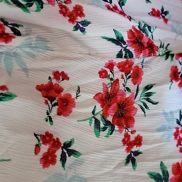 Hollister Smocked Off The Shoulder Floral High Low Dress - Picture 3 of 3